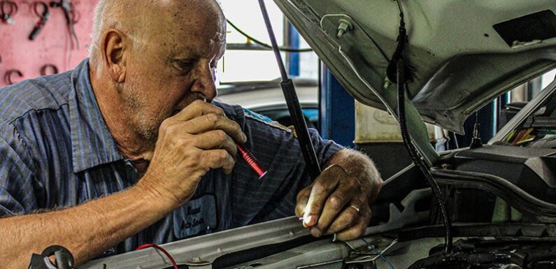Emergency Auto Repair Tips Every Driver Should Know
