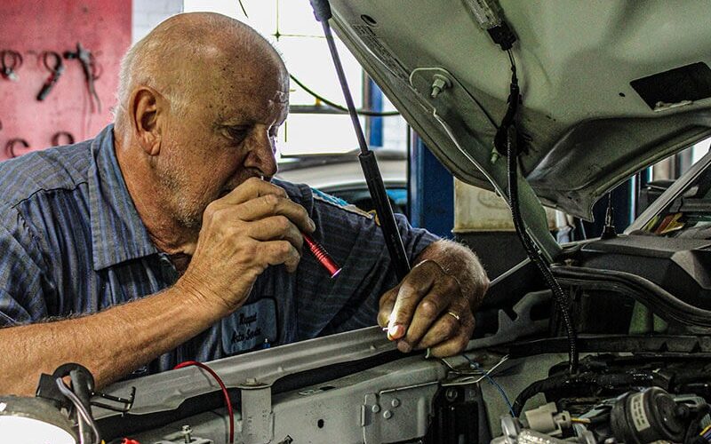 Emergency Auto Repair Tips Every Driver Should Know