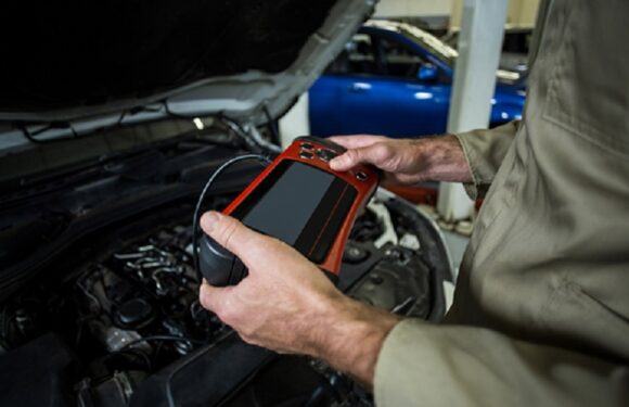 How to Jumpstart a Flat Battery Without Another Car
