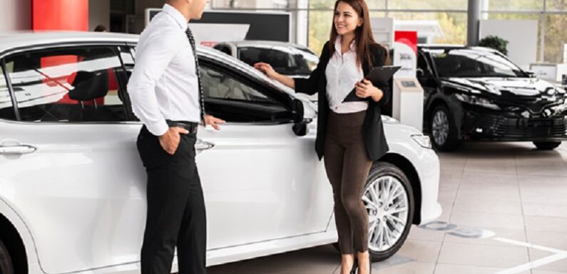 Why Startups Should Choose Long-Term Car Rental Instead of Fleet Purchase